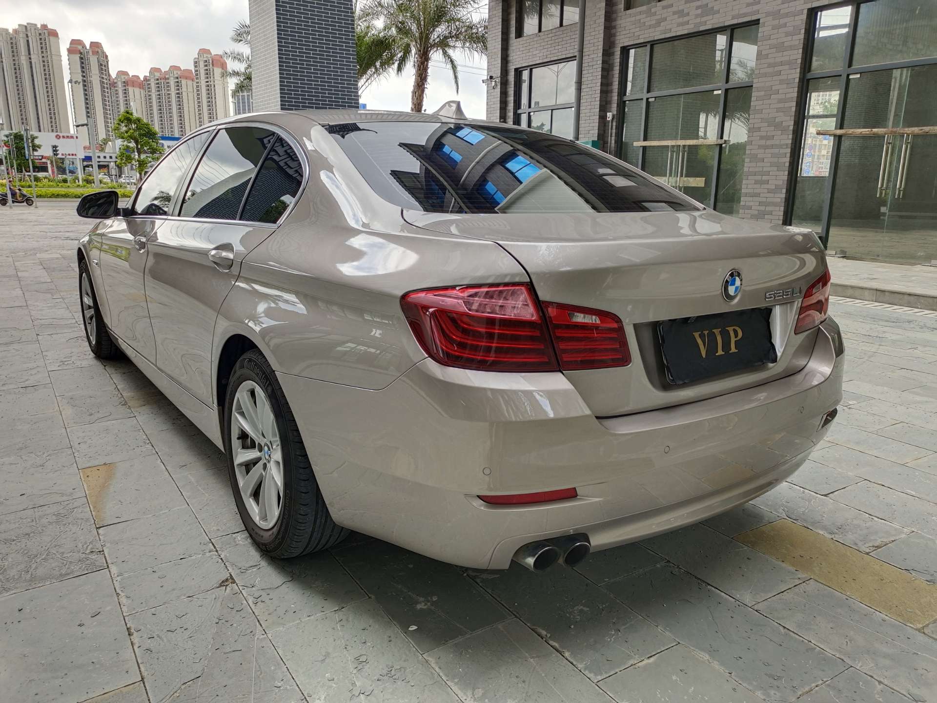 缩略图 4