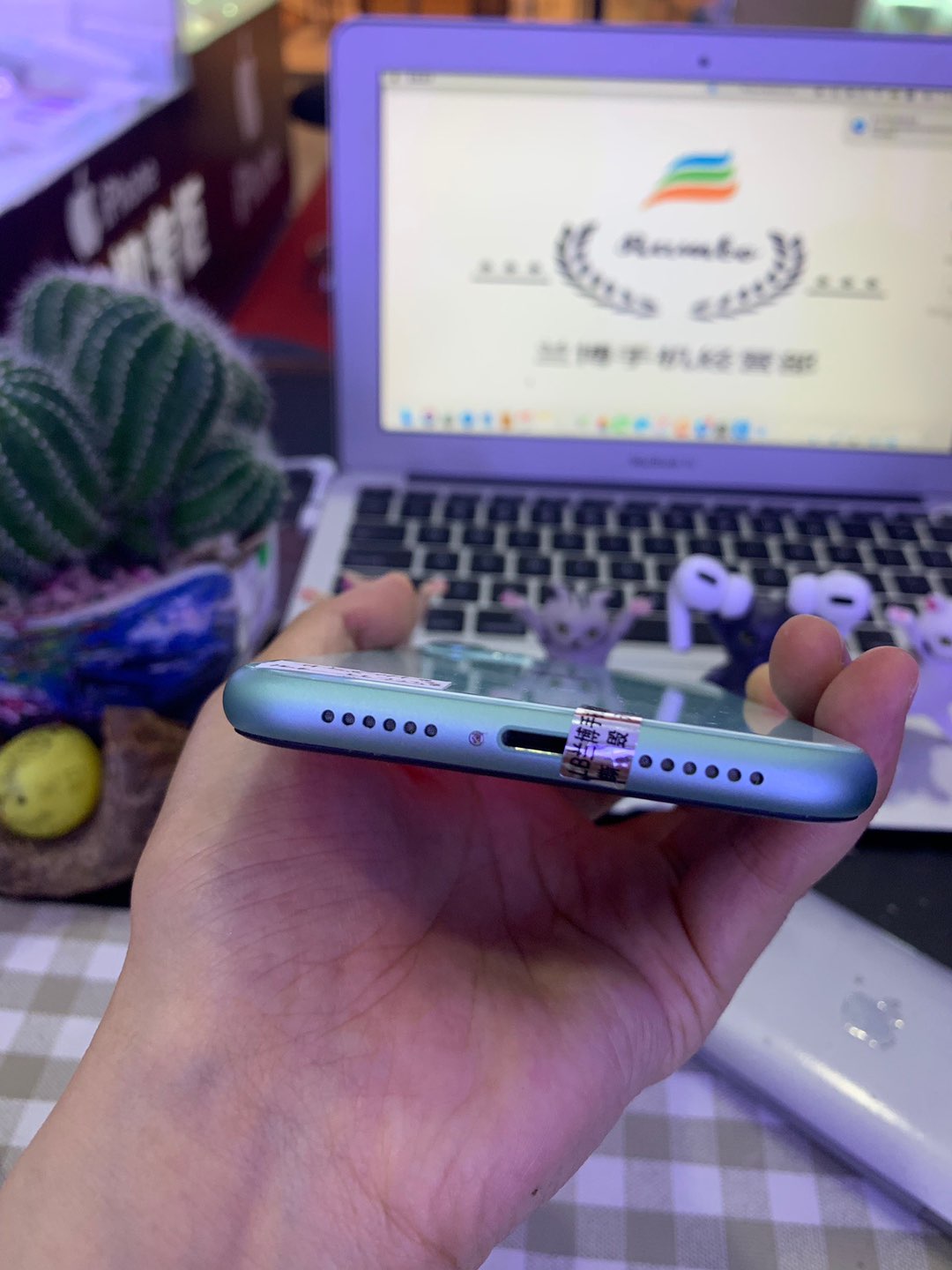 缩略图 4