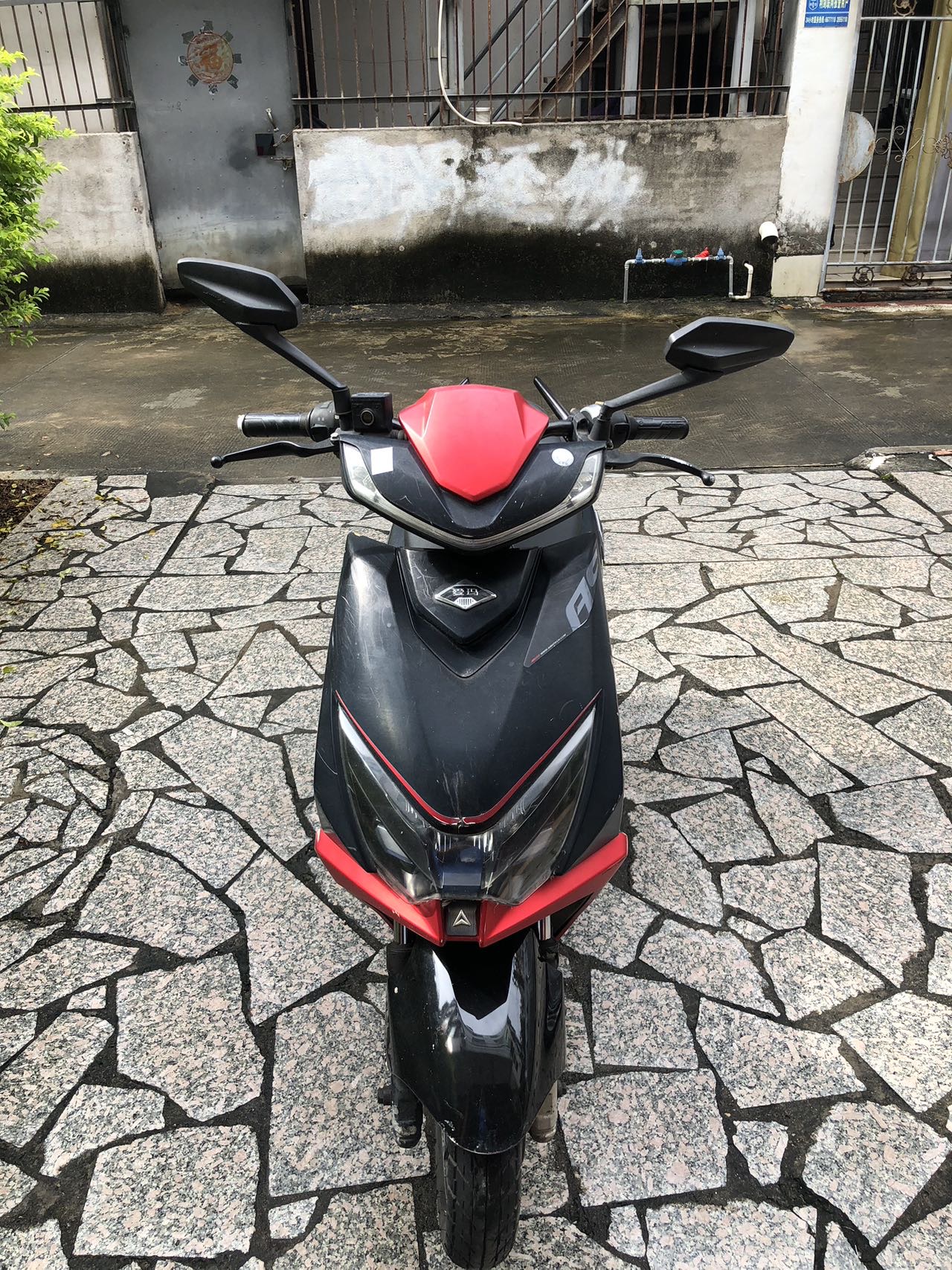 爱玛电动车5块电池转让