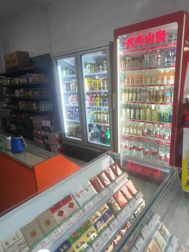 新世纪大道便利店转让含烟草证