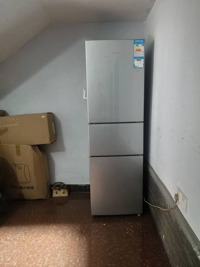 冰箱转让200元