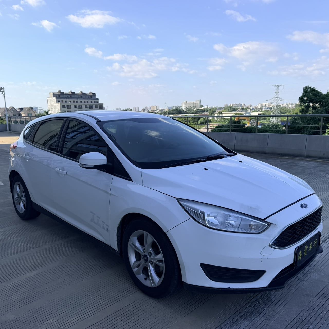 2019款福克斯两厢1.6L自动智行版