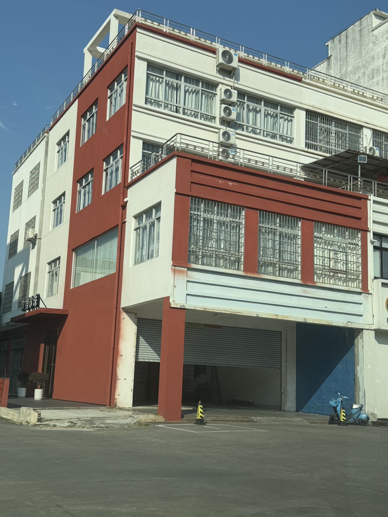 四川路市花公园附近一线商铺